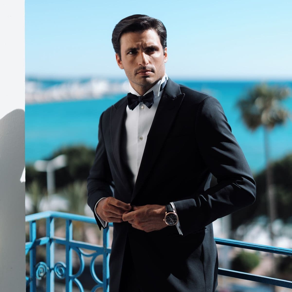  "No Stigma, No Shame": F1 Driver Carlos Sainz Talks Skincare, Off-Duty Grooming Essentials, and Race-Day Prep 