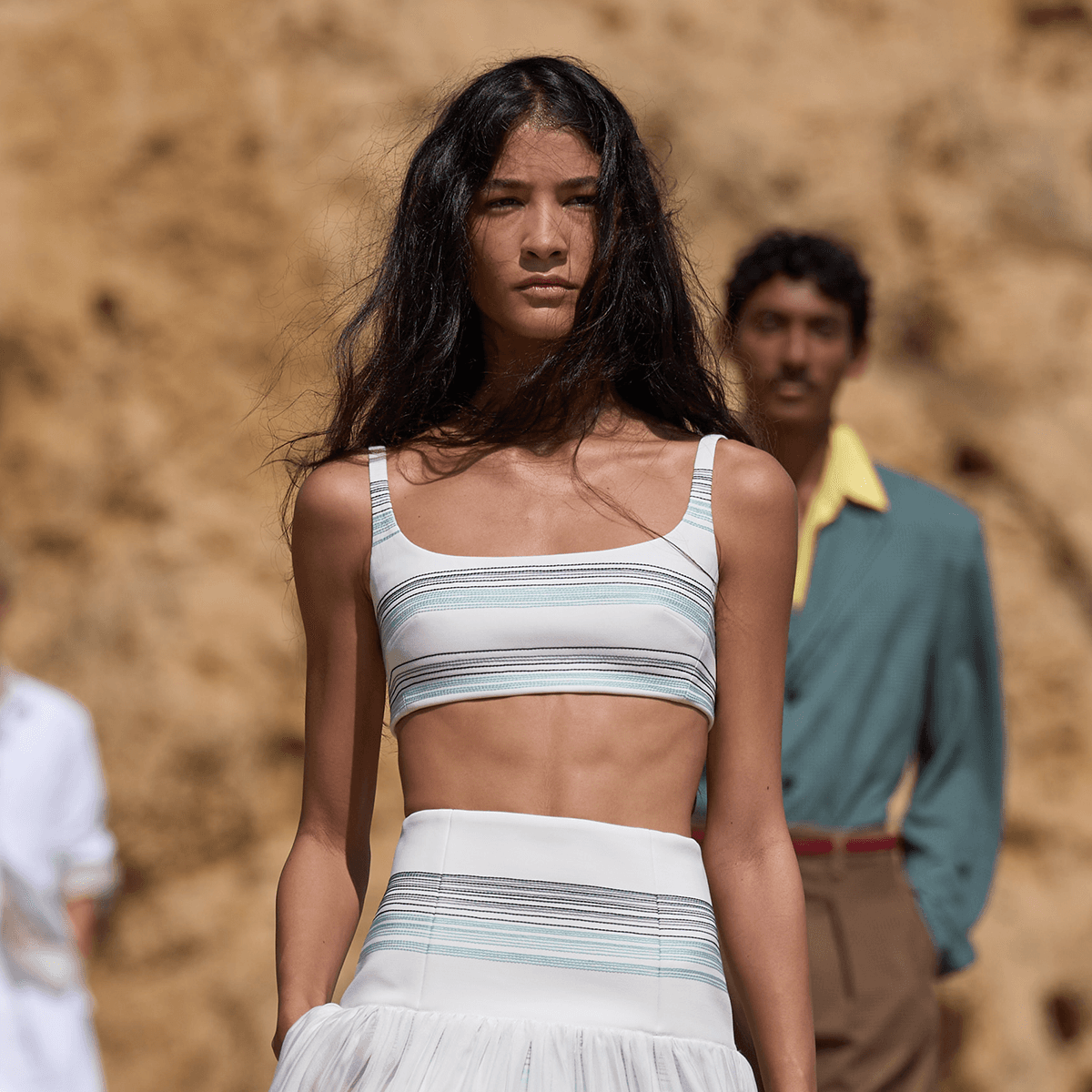  The #1 Way Fashion People Will Be Styling Skirts in 2027, According to the Jacquemus Show 