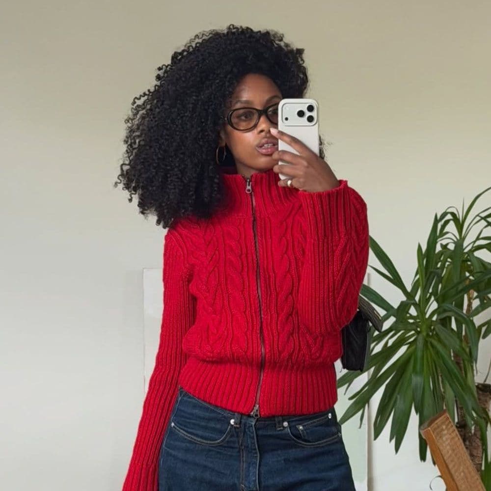 These Are the 6 Brands the Gen Z Fashion Crowd Is Buying Their Sweaters From This Fall 