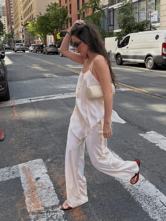  It's Official: Suddenly Everyone Is Wearing These The Row-Coded High-Street Shoes This Summer 