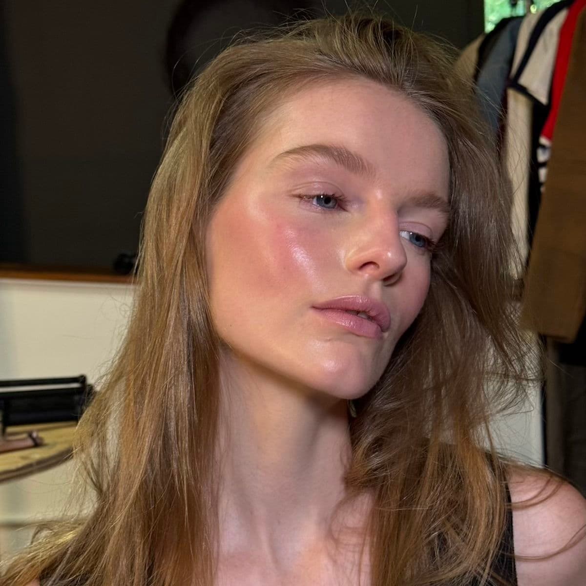  Sheer, Weightless, and Dewy: Water-Splashed Blush Is the Dreamiest Summer-to-Fall Trend 