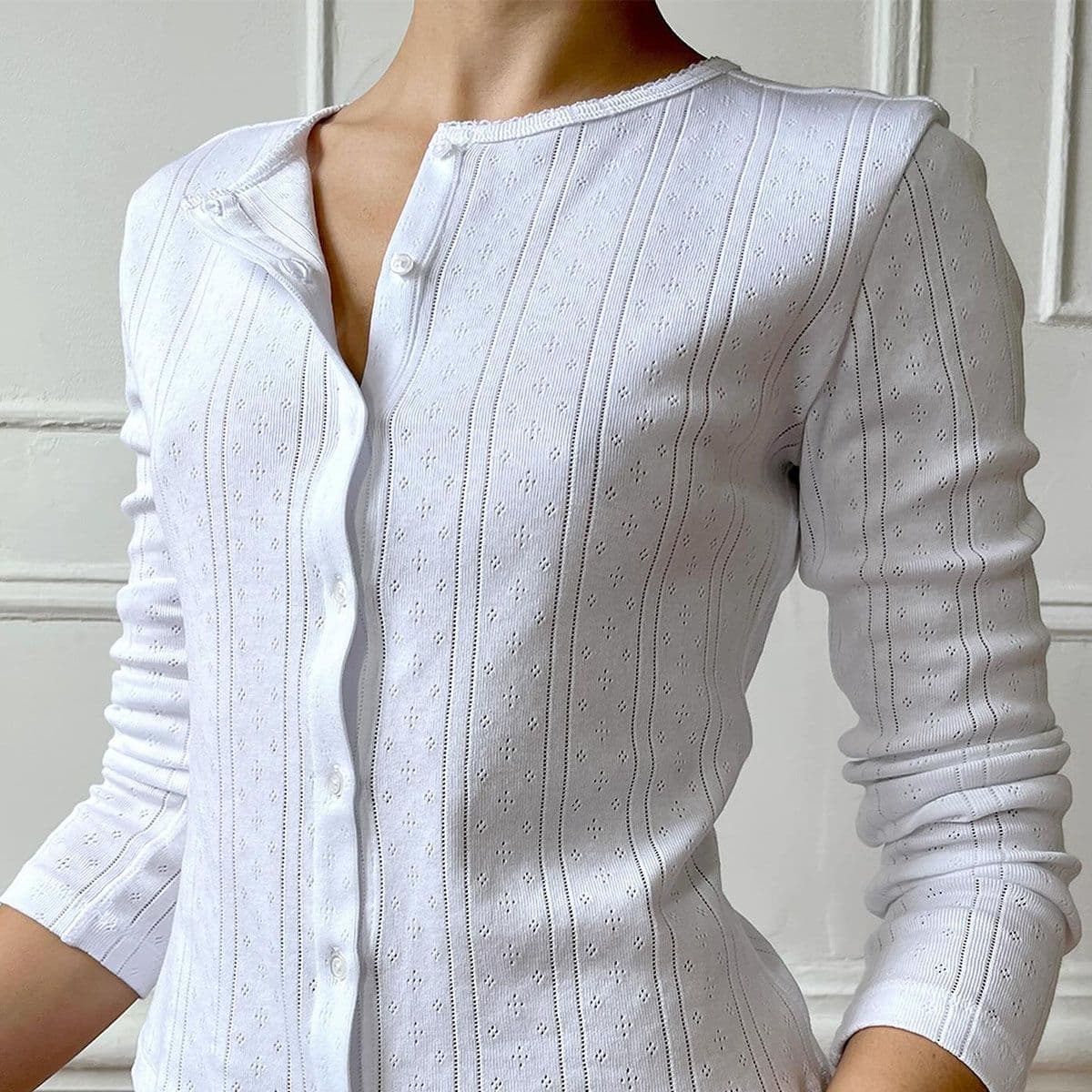  Pretty, Soft, and Romantic: The One Trend Every It Girl Is Suddenly Wearing 