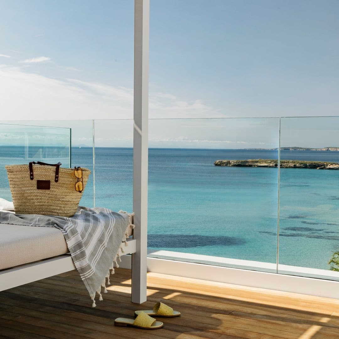  This Mediterranean Island Is Paradise for the Wellness- and Arts-Obsessed 