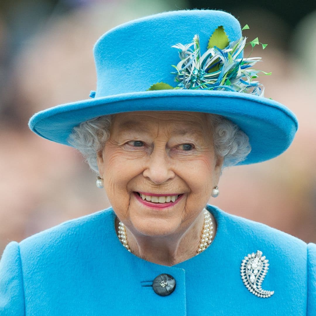  Queen Elizabeth Told a Royal Biographer That She Didn’t Recall Saying One of Her Most Famous Quotes: “Sounds More Like Queen Victoria” 