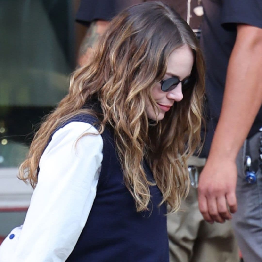Emma Stone Is Filming a New Rom-Com—and Her Outfit Is Already My Fall Fashion Blueprint