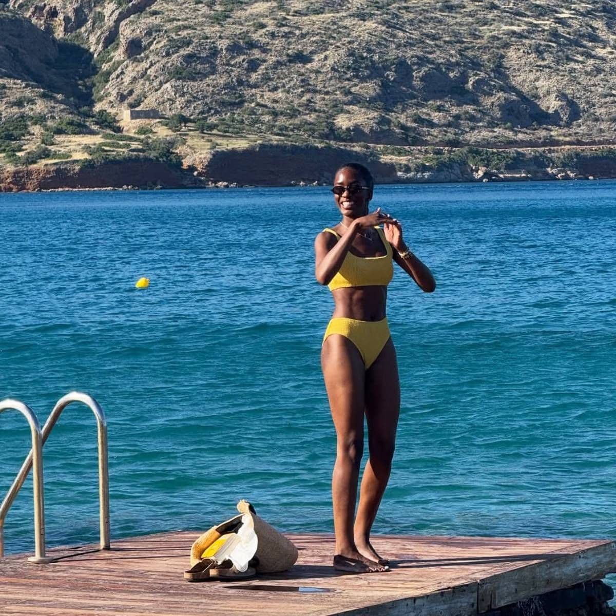 I'm a Stylist—Here Are 7 Basic But Chic Items I'm Packing for a Week in Croatia 