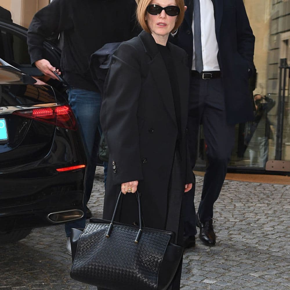 I Know You Have Exceptional Taste If You Own This Minimalist, Quiet Luxury Tote Bag 