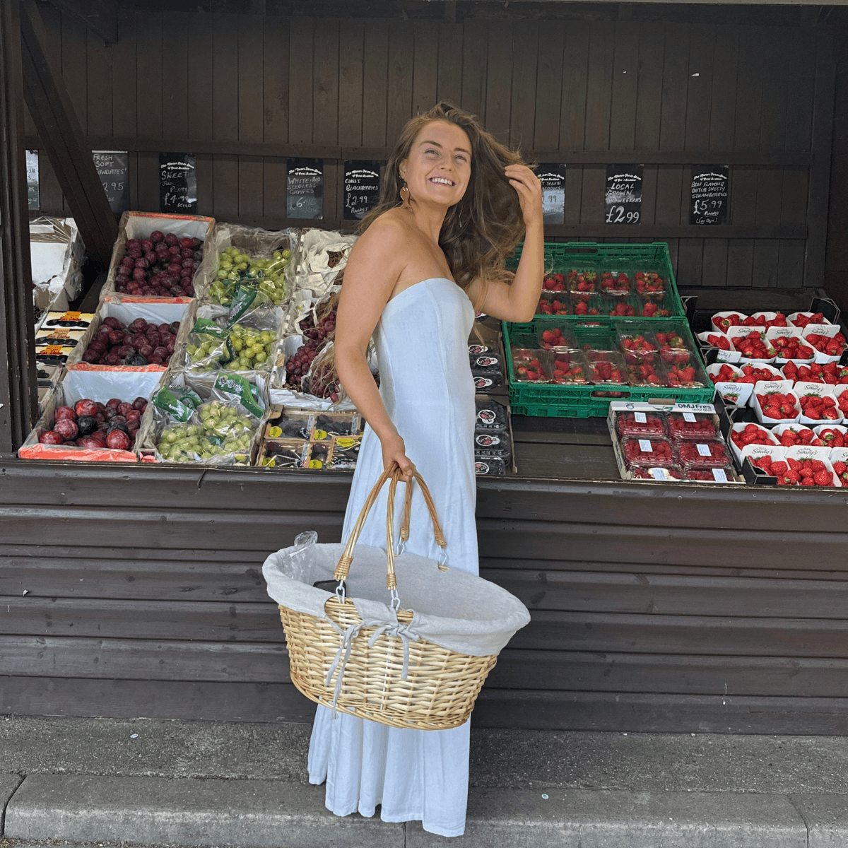  I'm a Minimalist Fashion Editor—This Is Everything I Pack for My Summer Holidays 