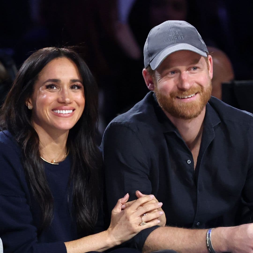  Prince Harry and Meghan Markle's Friend Says Their Move "Is Not Sudden" and Their Temporary Stay Could Last Much Longer Than Expected 