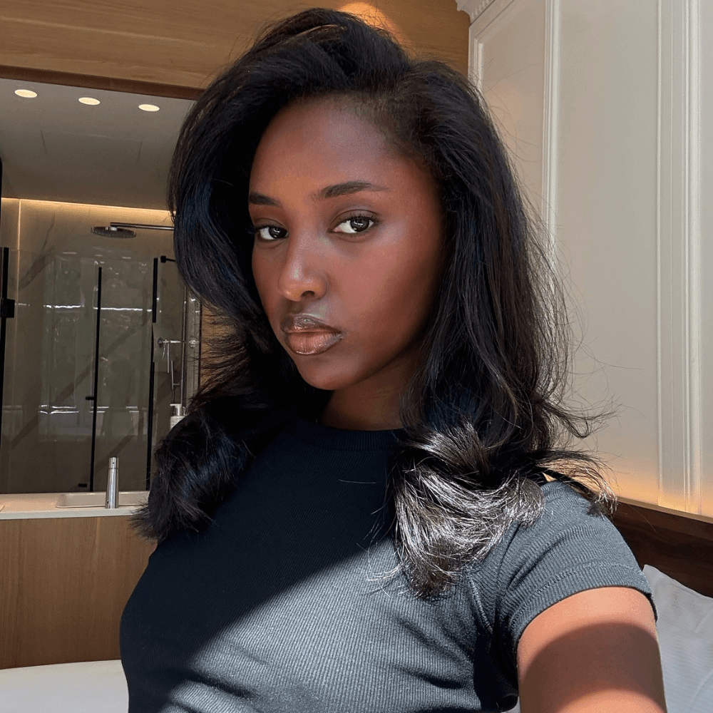  Celeb Hairstylists Reveal the Only Clarifying Shampoos They'll Use for Silk Presses 