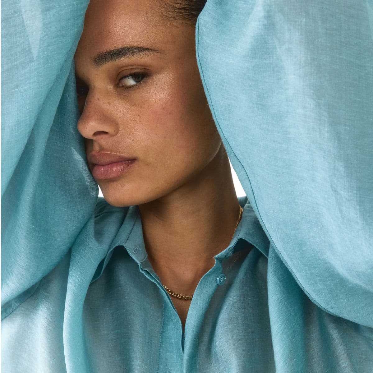  5 Chic Summer Blouse Trends That You Can Shop at H&M, Zara and M&S Right Now 