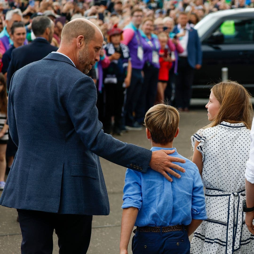  Prince William Snaps Into "Dad Mode," Using His Quick Thinking to Reassure Son Prince Louis at the 2026 Commonwealth Games 