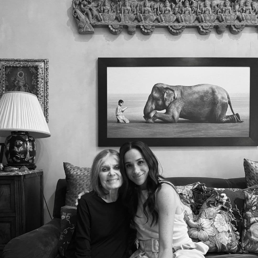  Meghan Markle Shares Touching Personal Photos in a Tribute to "Friend and Mentor" Gloria Steinem 