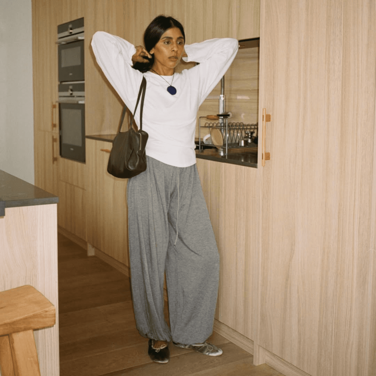  Fashion People Are All Wearing 'Sarouel' Trousers, These Are the Shoes That Look Best With Them 