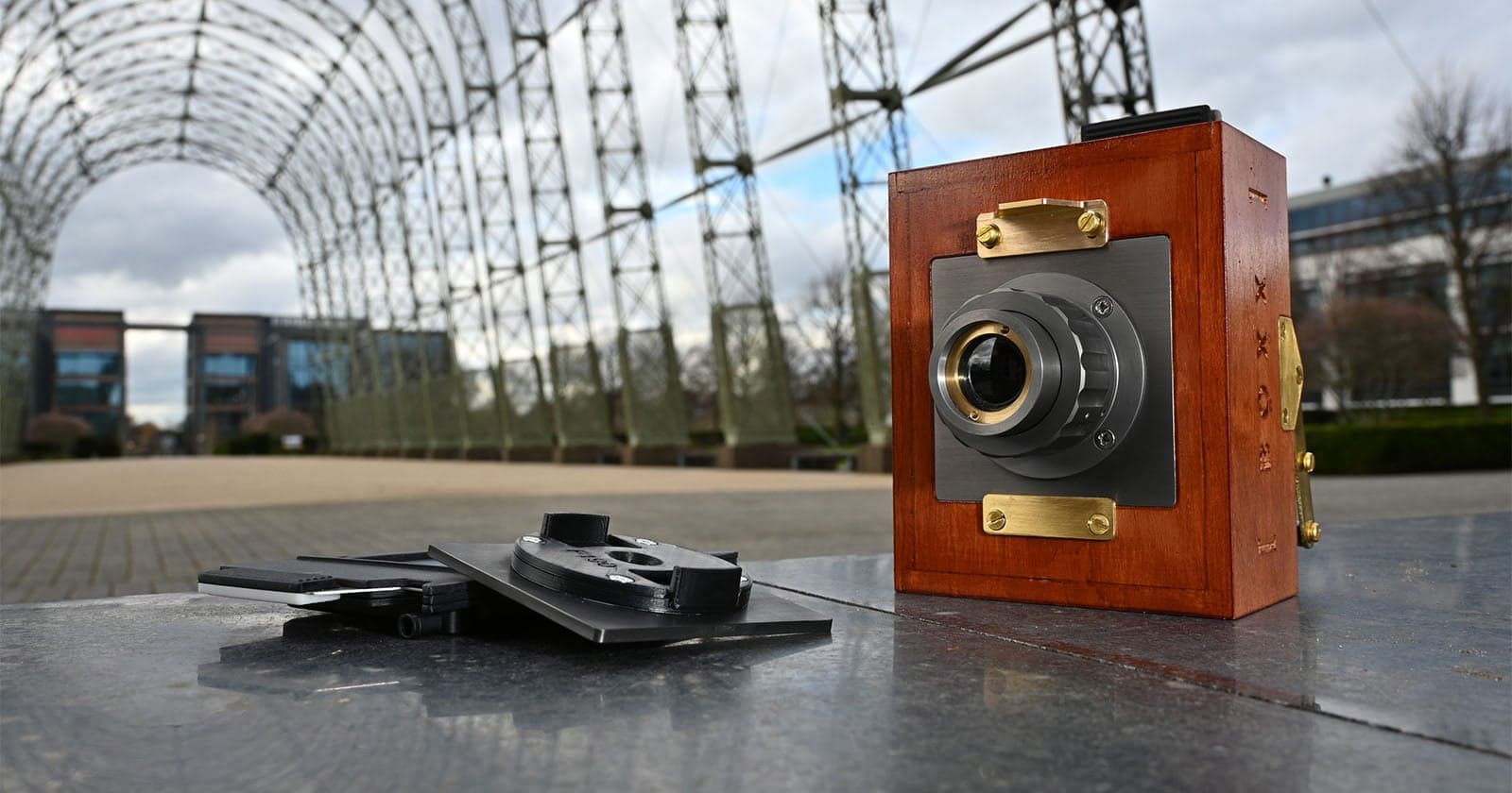 Alfie Boxx Camera Promises an All-in-One Analog Photography Experience