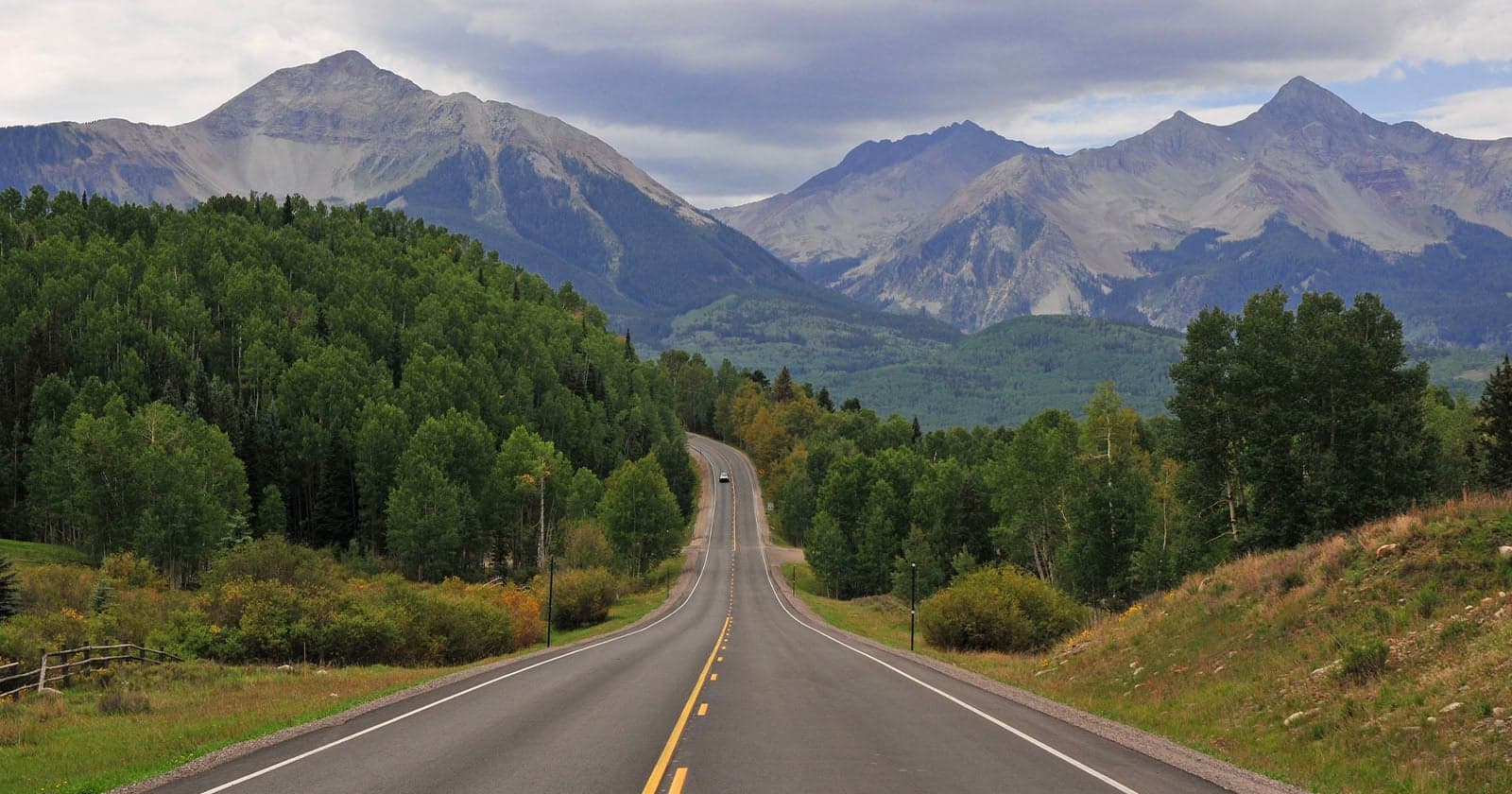 Colorado Wildlife Photographers Slam Petition Requiring Annual Permit