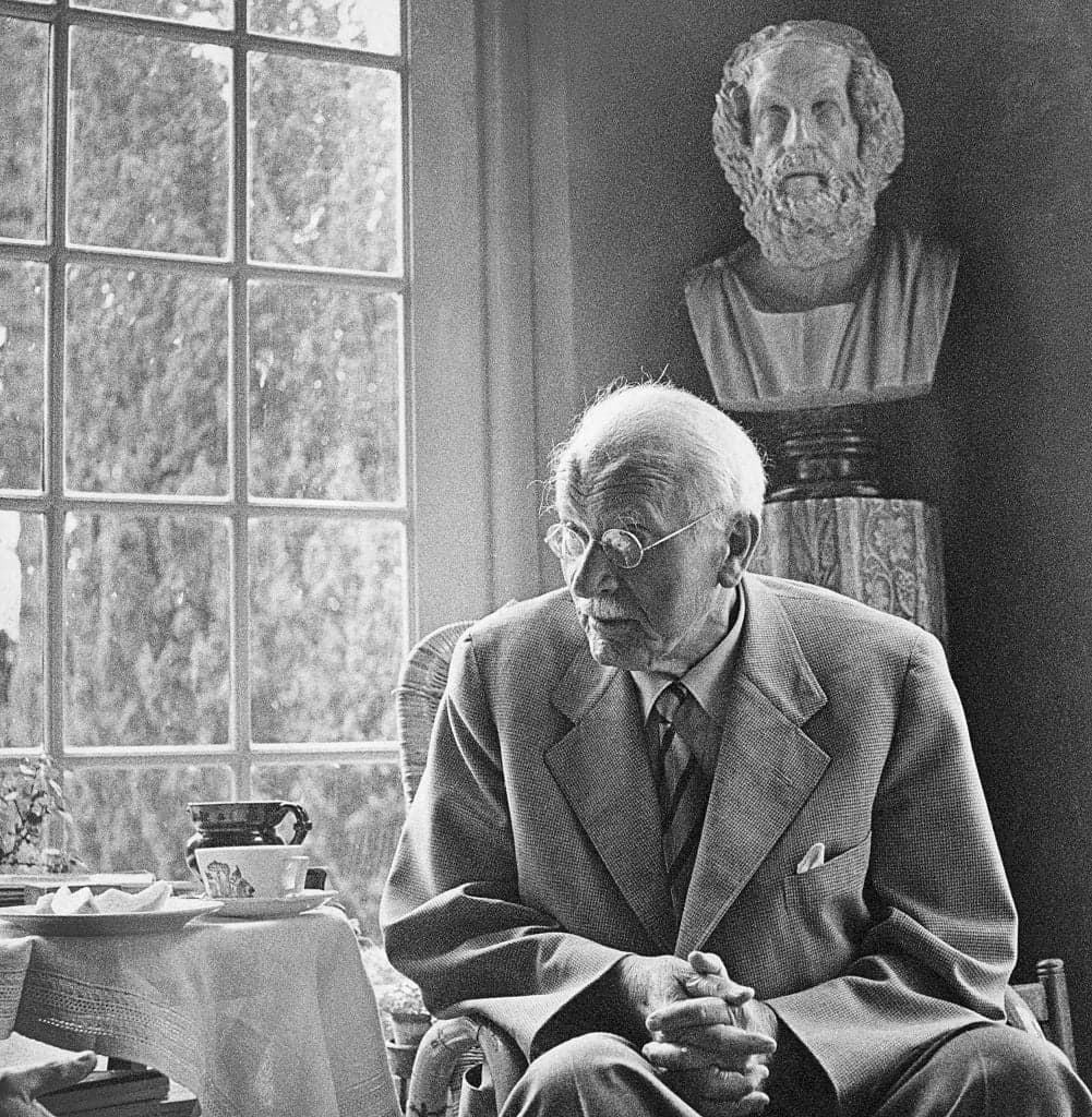 Assigning Jung’s Archetypes to University Trustee Profiles