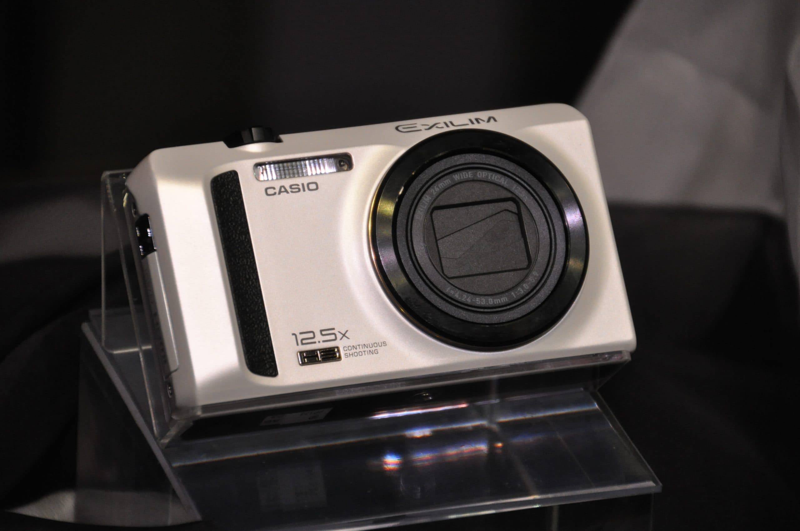 Before the Apple Watch, Casio Strapped a Camera to Your Wrist