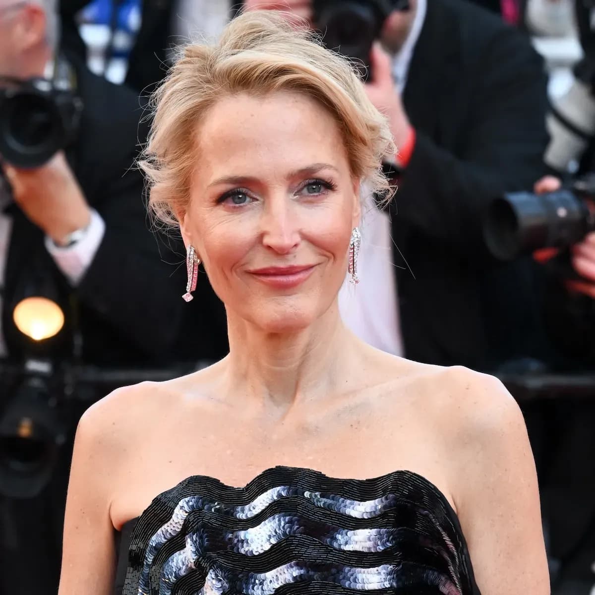 "Confidently Ask for What You Want": Gillian Anderson on Skincare, Makeup, and Acknowledging Your Worth