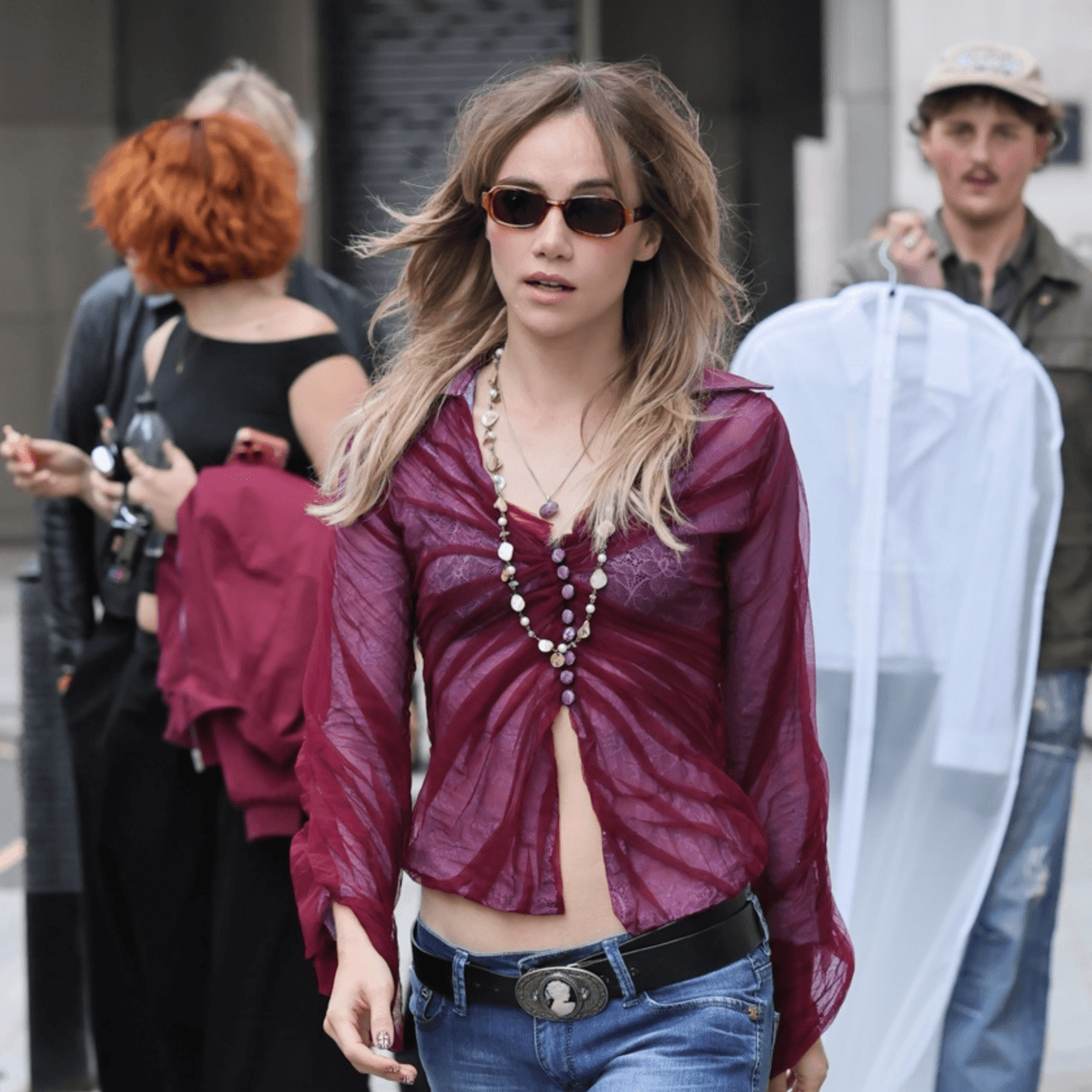 Not Sambas—Suki Waterhouse's Adidas Sneakers Are Fashion People's Preferred Alternative