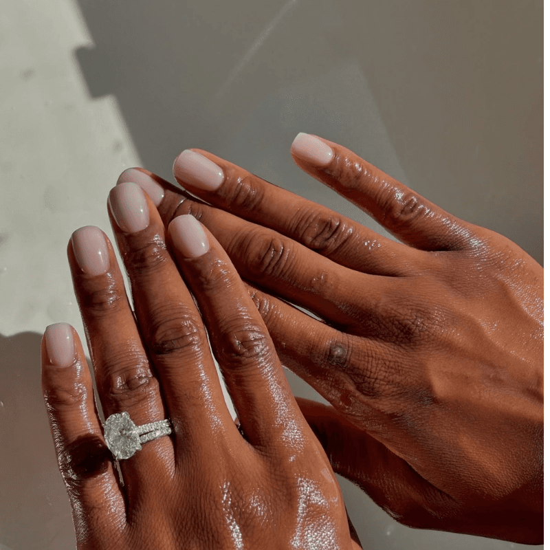 If You’re Booking a Late-Summer Manicure, Save These Ideas