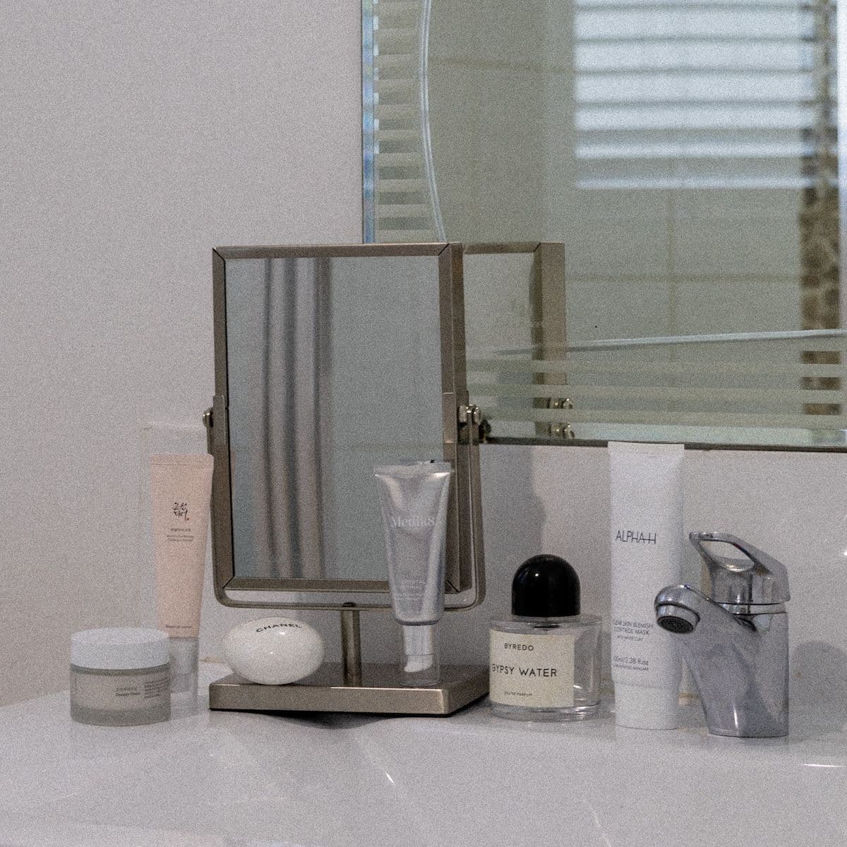 I'm Making 5 Strategic Fall Beauty Swaps—Here's Every Single One (Some Are Even On Sale)