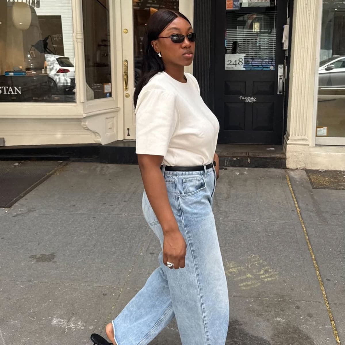 Everywhere I Look, Fashion People Are Wearing These 7 Summer Trends With Jeans