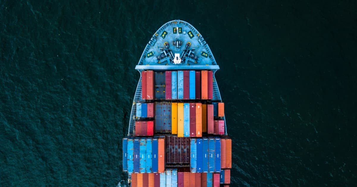 Explore a consistent sandbox experience across laptop and cloud with Docker