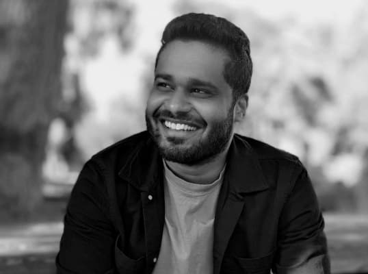 Architecting AI-Powered Mobile UIs: Speed, Delight, and Scalability