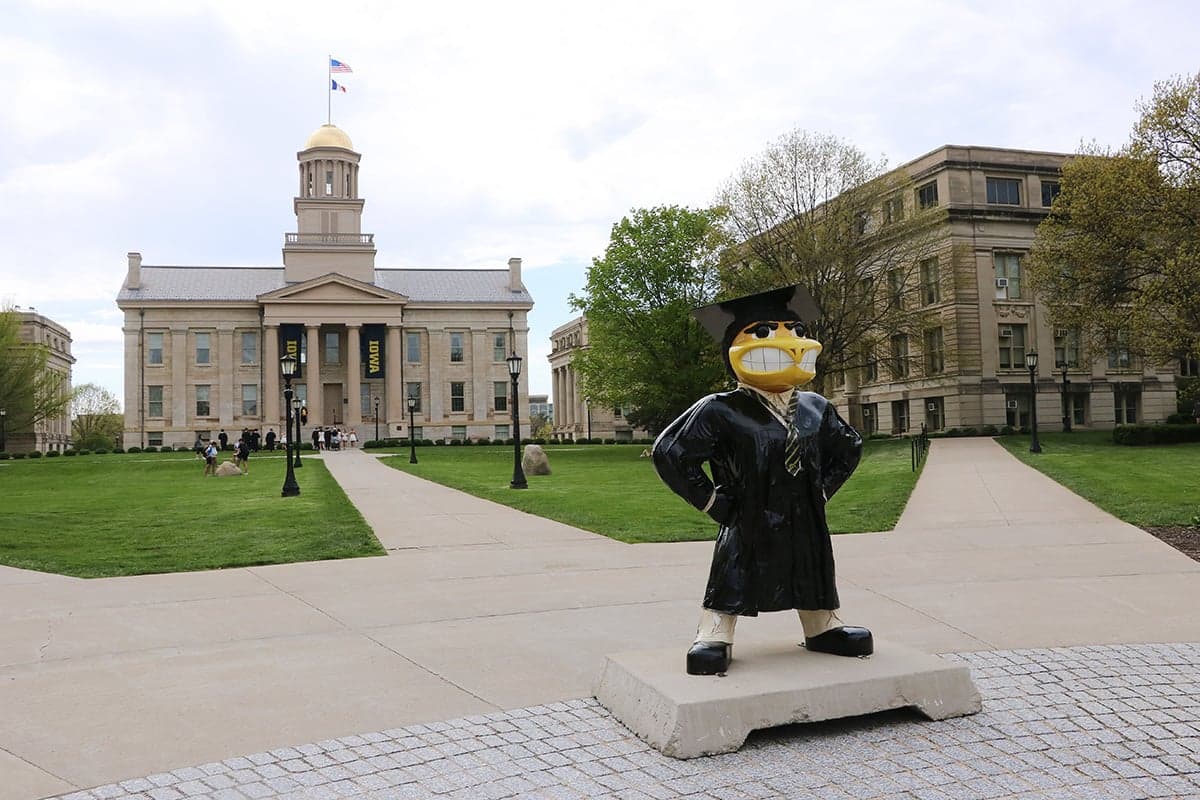 Iowa’s Civics Center Has to Teach Thousands. It Currently Has One Professor.