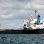 Chinese Oil Giants Stop Sending Tankers Via Hormuz, Bab al-Mandab Amid Middle East Conflict