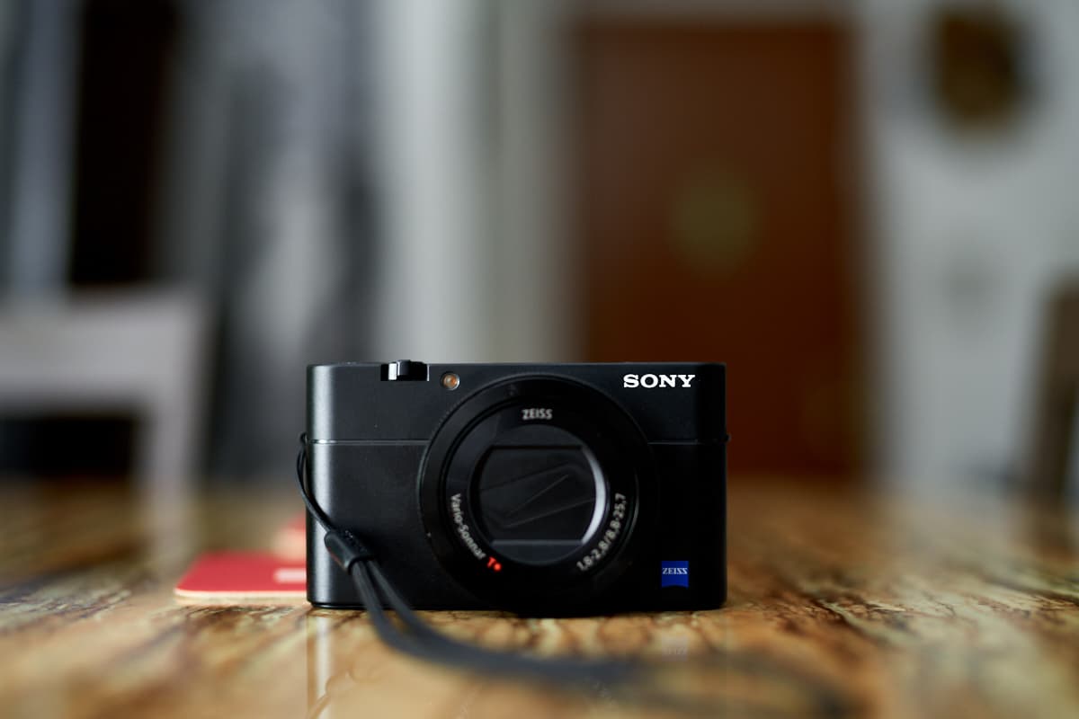 The Sony RX100V is 10 Years Old. Is it Good in 2026?