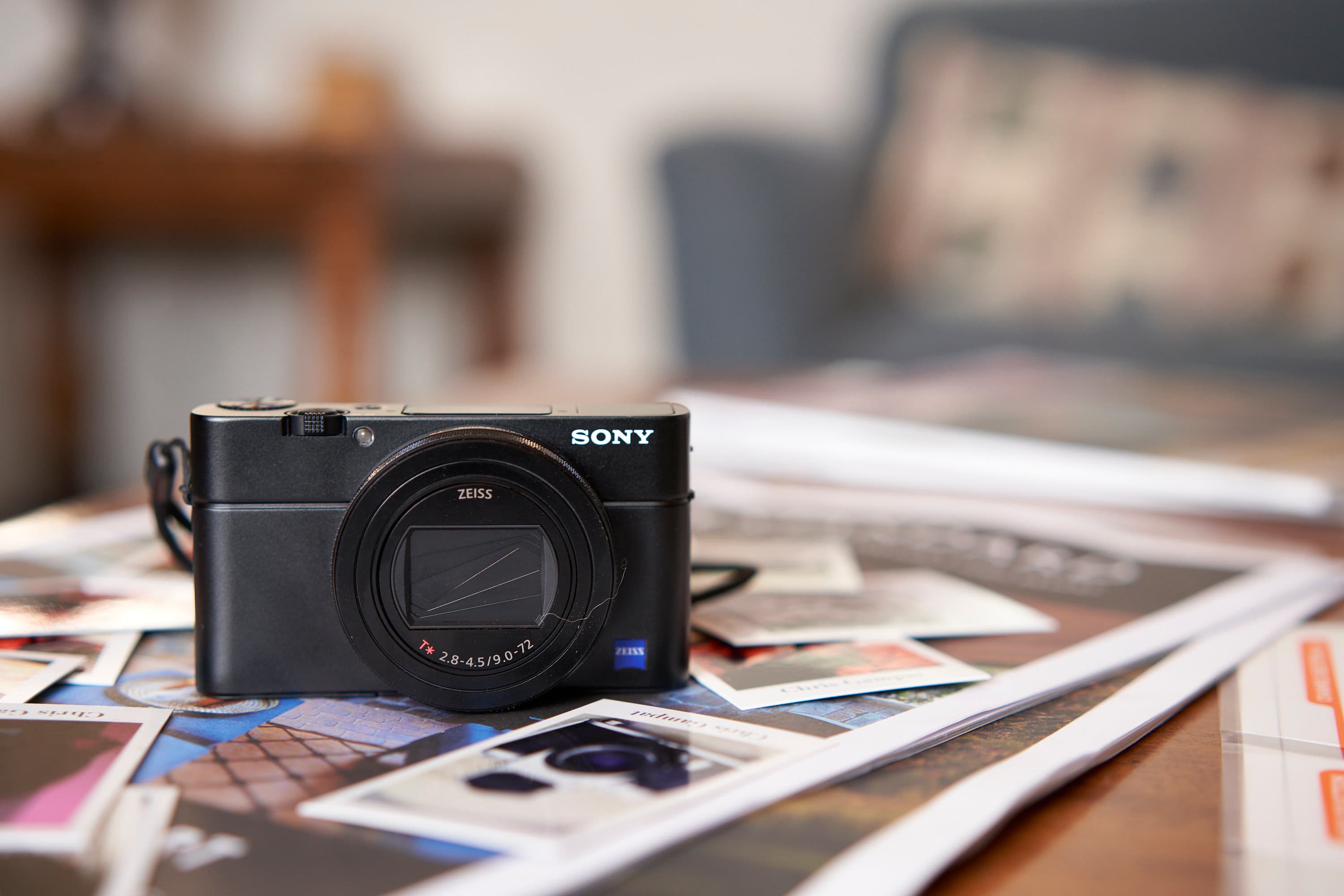 The Compact Cameras Canadians Can’t Stop Buying