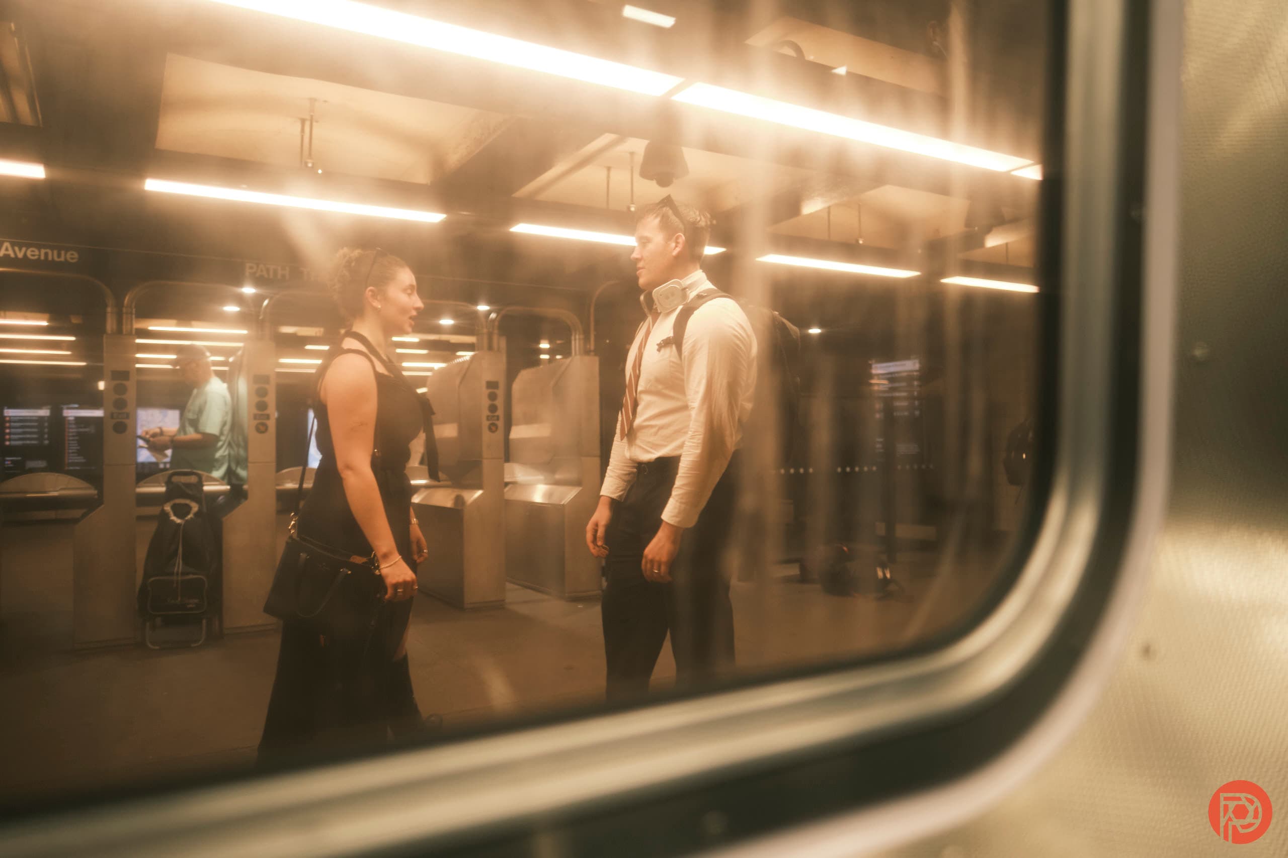 6 Street Photography Tips Pros Shared With Us in an Interview